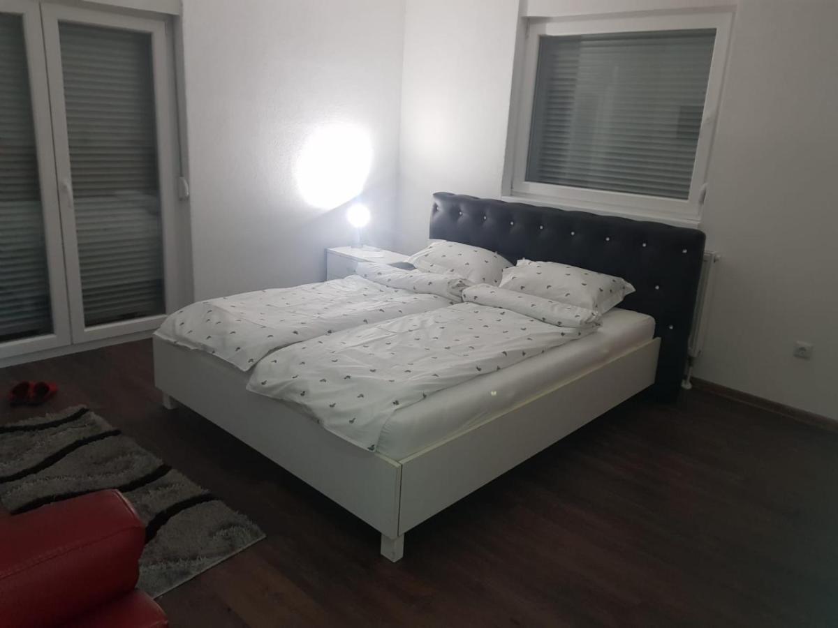 Apartmani Imamovic Dubrave Gornje Eksteriør billede